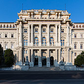 Justizpalast - Rundgang Republik und Demokratie - denk mal wien Detail Justizpalast